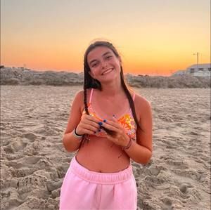 Meet your Posher, Gillian